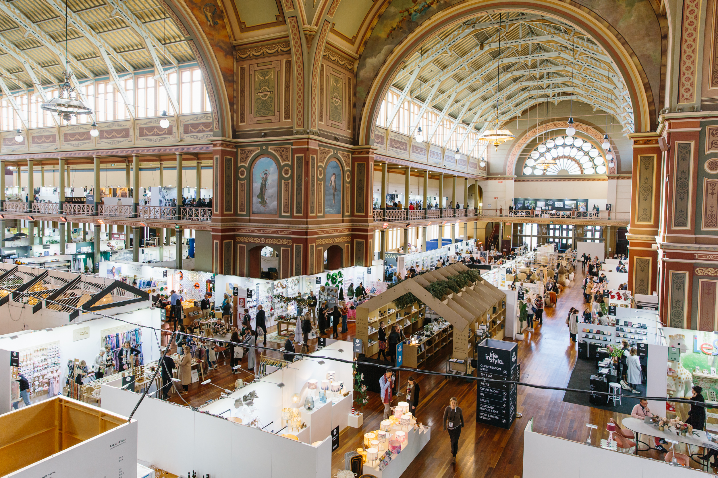 Explore hundreds of eco-concious brands at the Life Instyle exhibit, Melbourne Convention Centre.